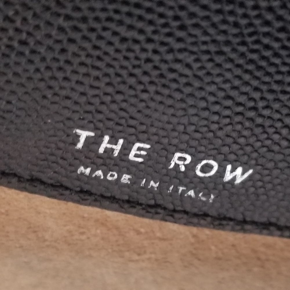 THE ROW Leather Classic Handle Tote - Picture 3 of 13